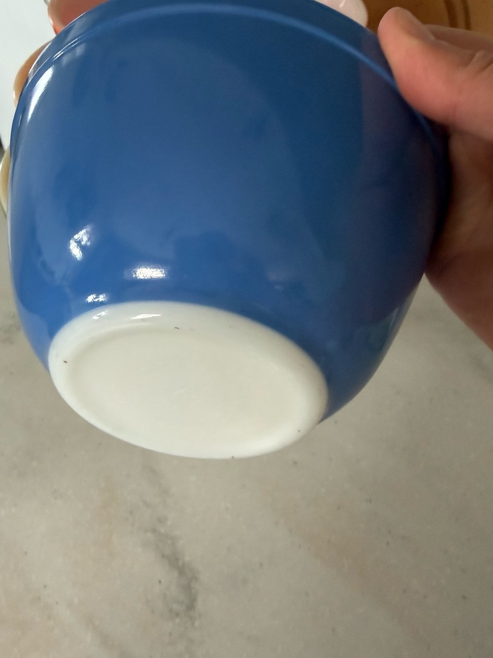 Pyrex Reverse Primary Nesting Bowl Set -Almost New - Picture 3 of 6